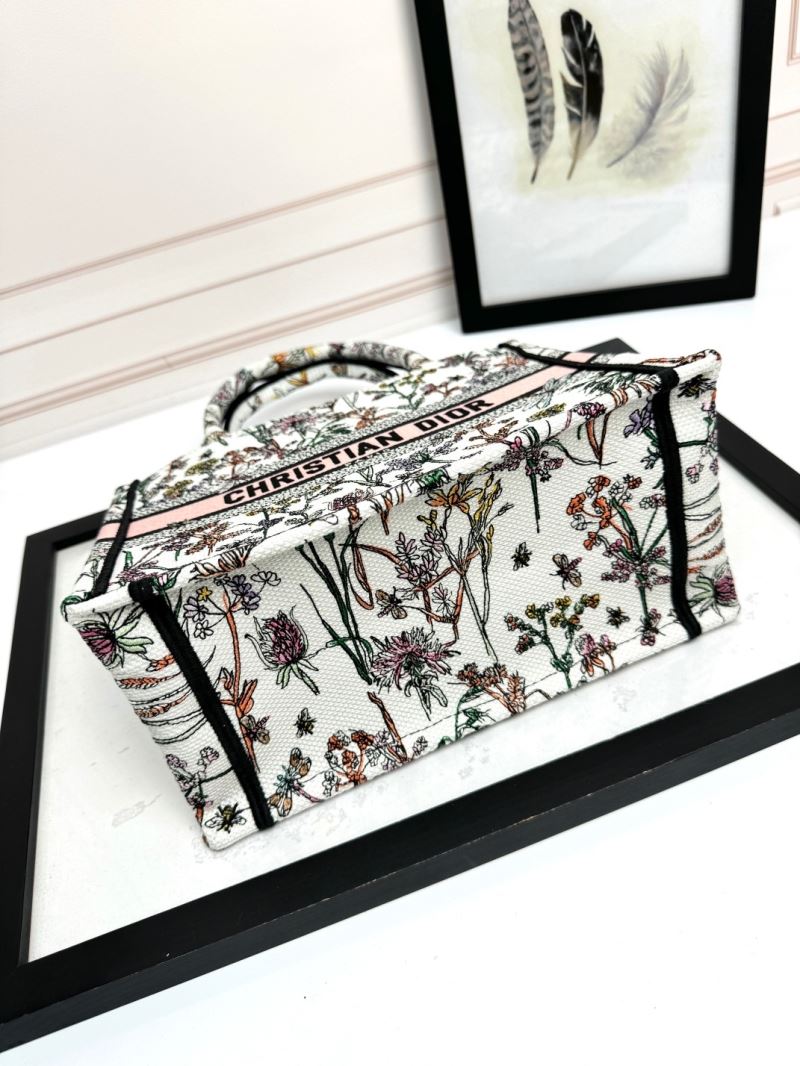 chr1st1an D10r shopping bags
